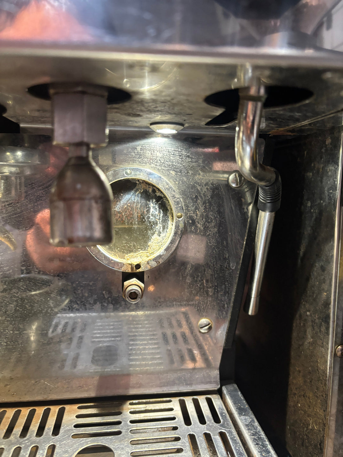 la marzocco coffee machine sight glass leaking
