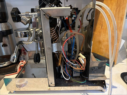 Isomac coffee machine not heating side view 
